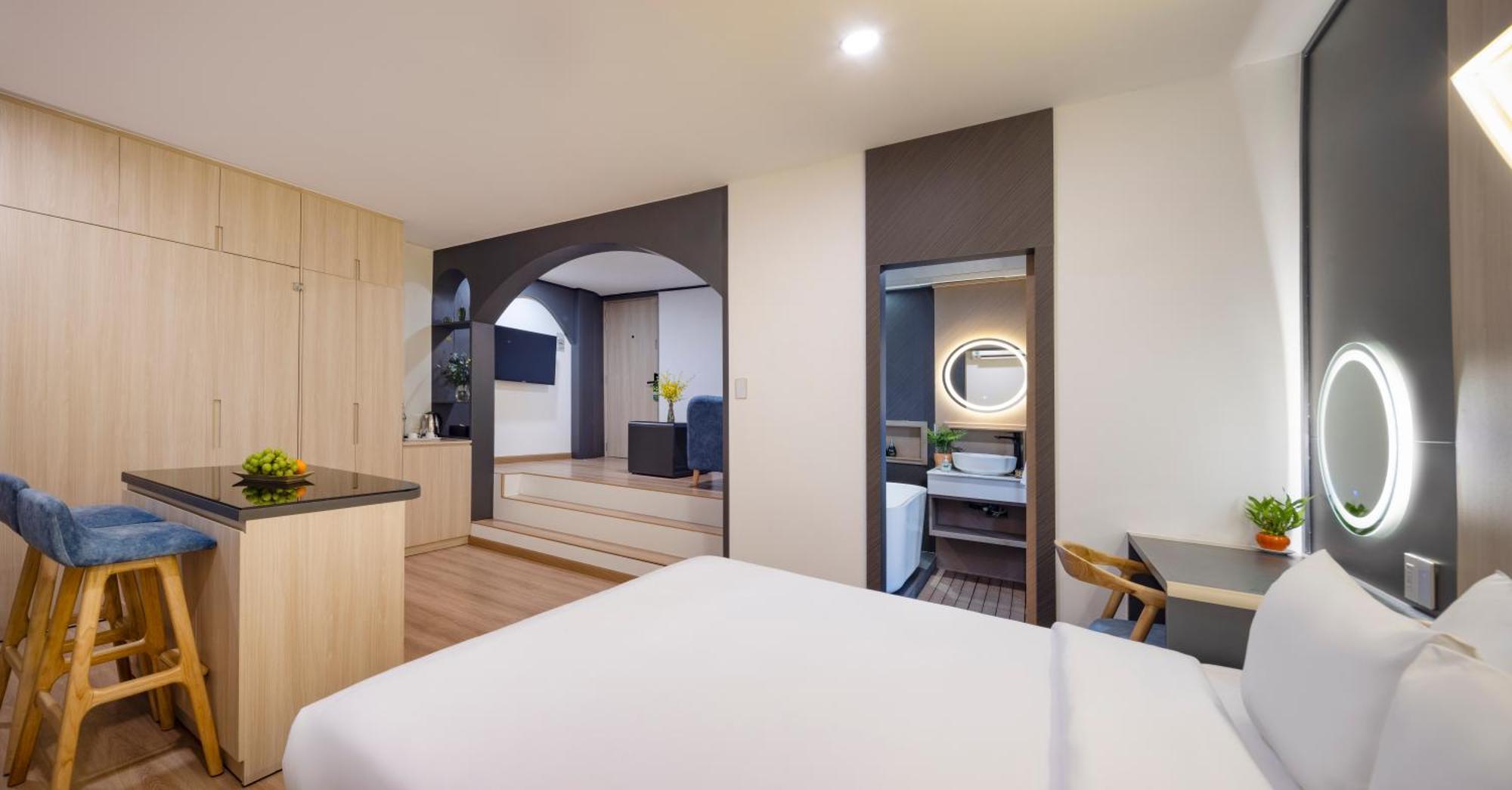 הו צ'י מין סיטי Viet Lotus Saigon Hotel מראה חיצוני תמונה