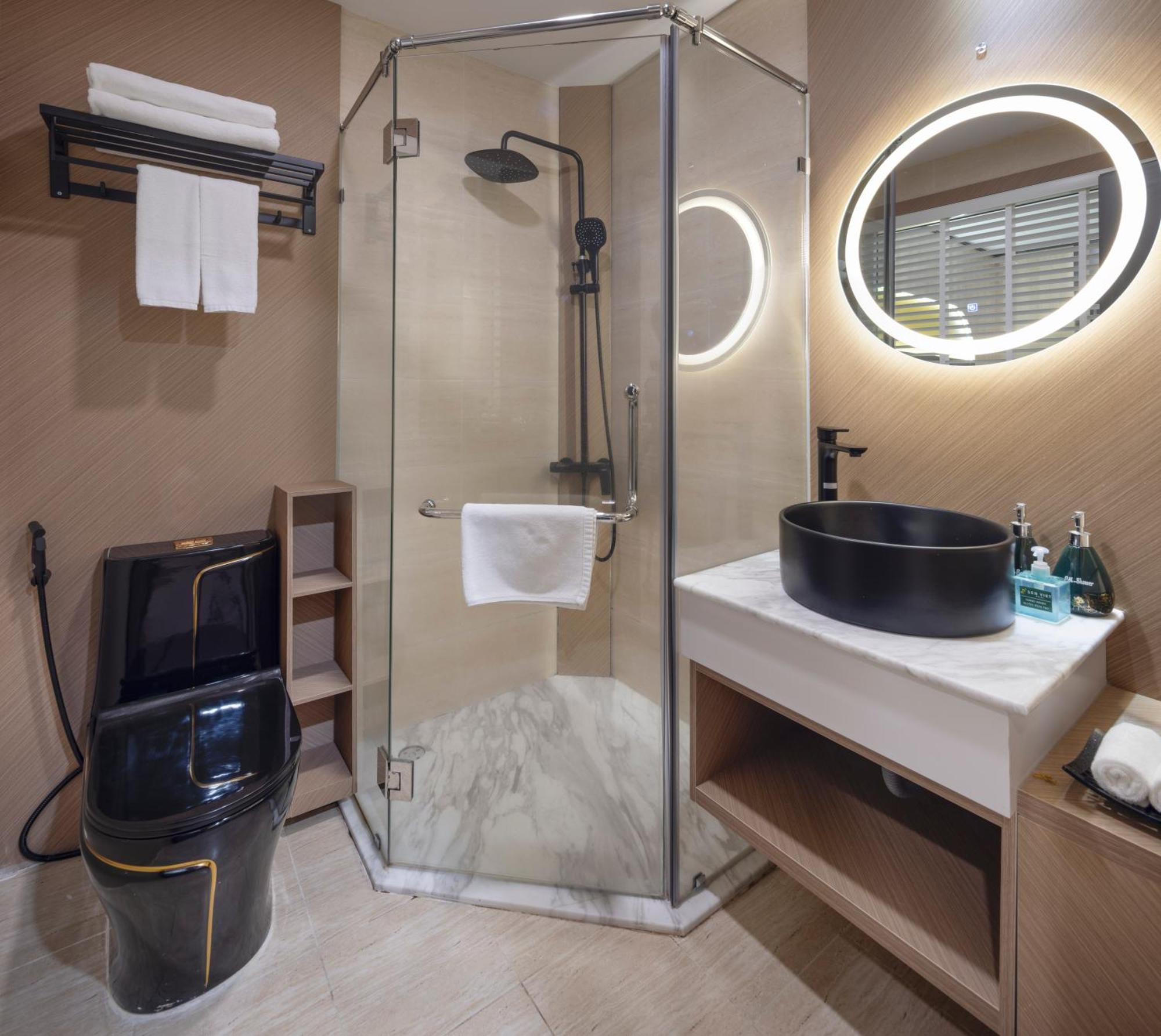 הו צ'י מין סיטי Viet Lotus Saigon Hotel מראה חיצוני תמונה