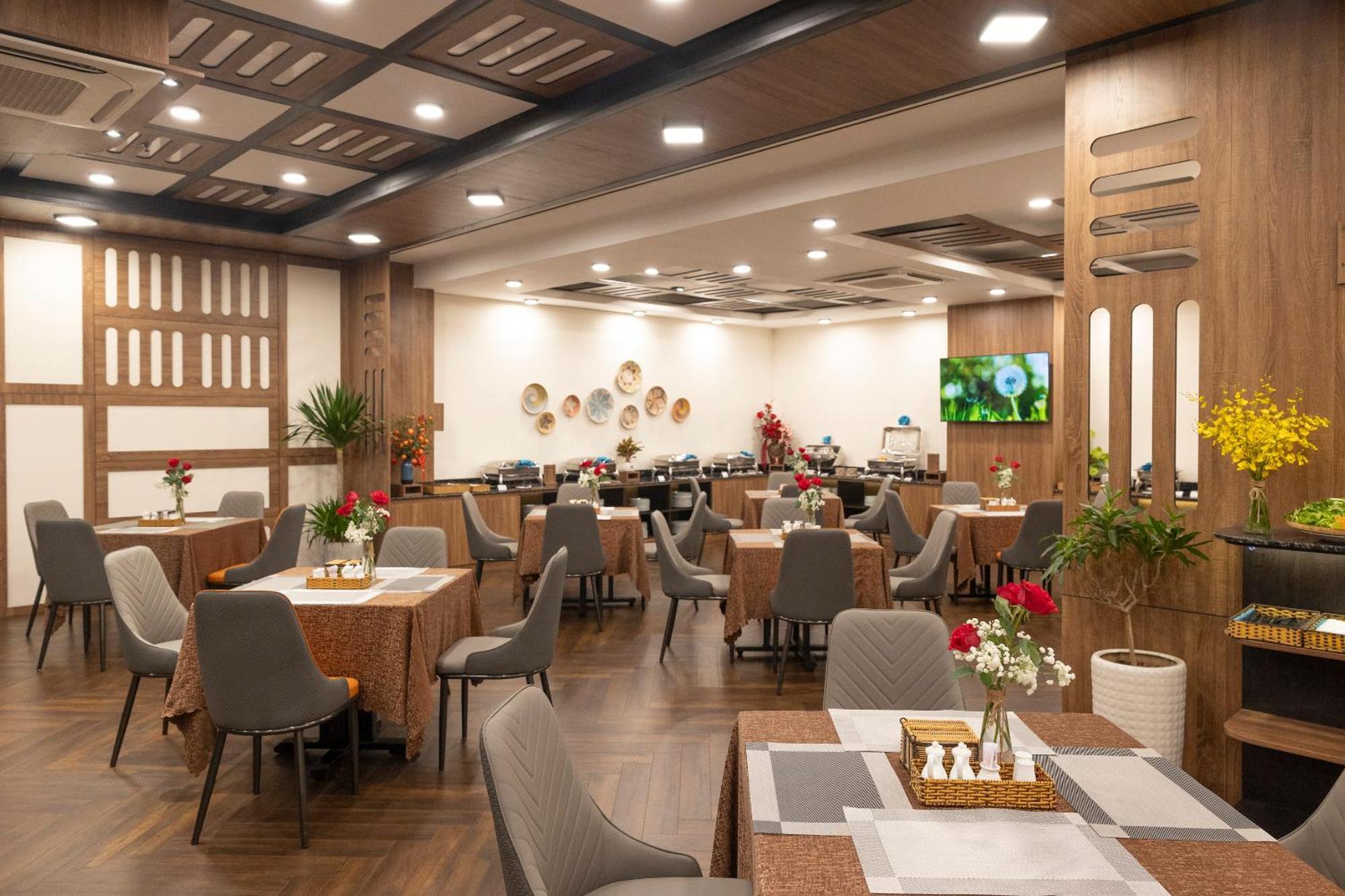 הו צ'י מין סיטי Viet Lotus Saigon Hotel מראה חיצוני תמונה