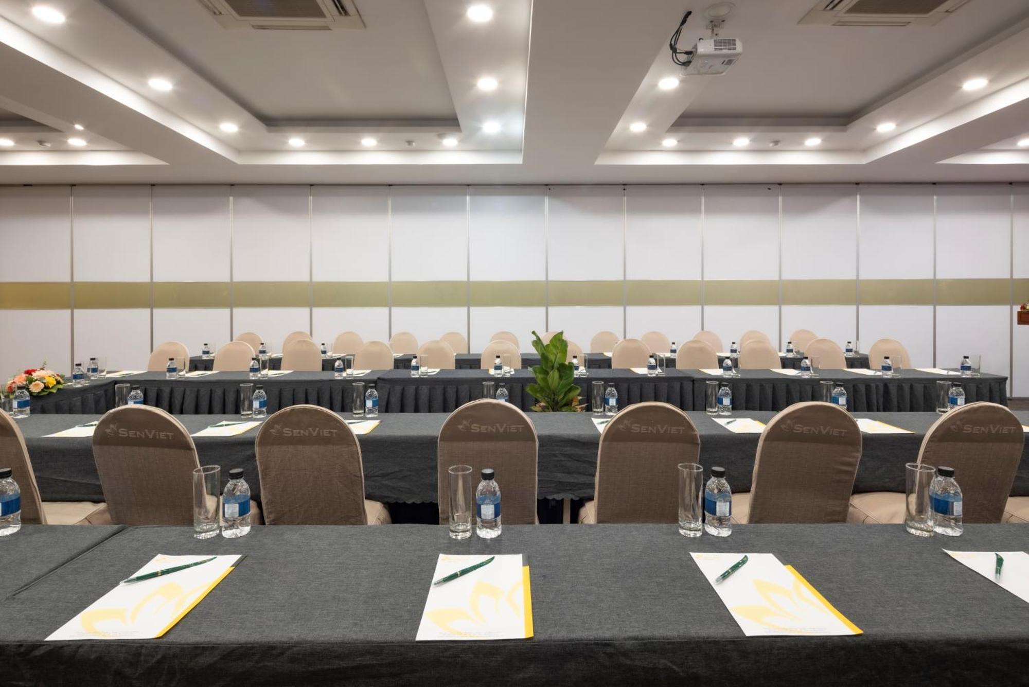הו צ'י מין סיטי Viet Lotus Saigon Hotel מראה חיצוני תמונה