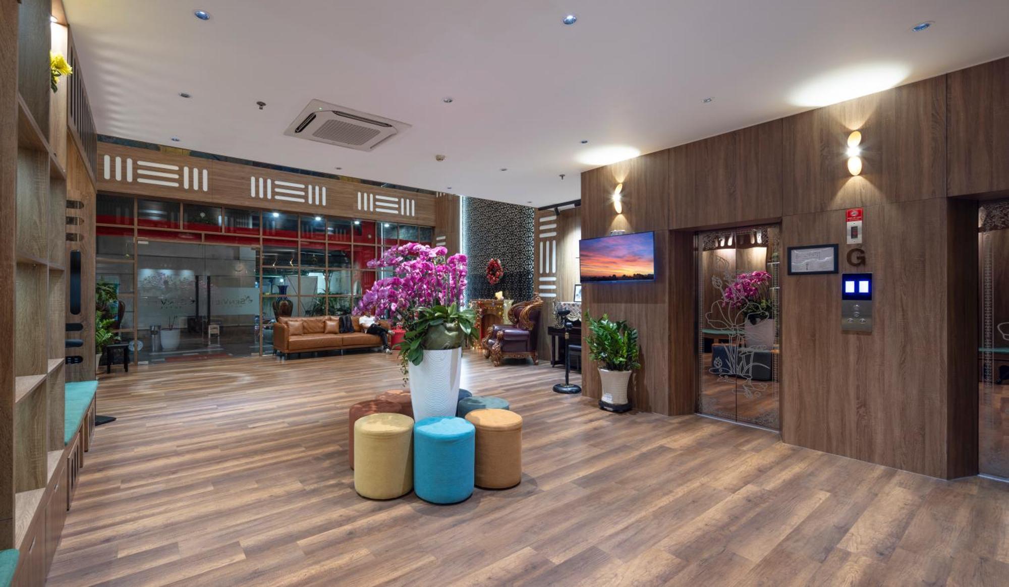 הו צ'י מין סיטי Viet Lotus Saigon Hotel מראה חיצוני תמונה
