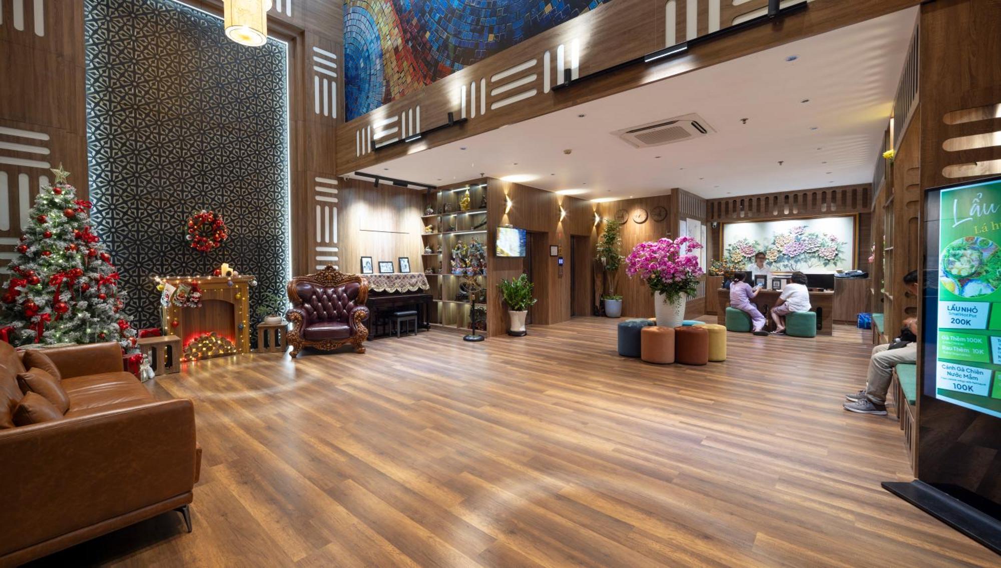 הו צ'י מין סיטי Viet Lotus Saigon Hotel מראה חיצוני תמונה